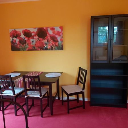 Kemenate Zimmer Gechaichnishof 7Born مارينغ - نوفياند المظهر الخارجي الصورة